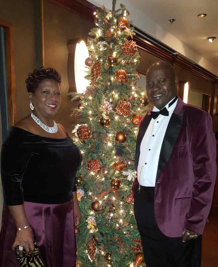 Gail Reed-Barnett, Psychology, Class of 1989 & Winston Barnett, Business Administration, Class of 2000